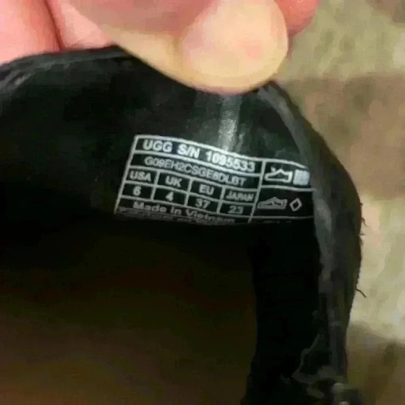 UGG Womens Fierce Deco Quilt size 6 - Picture 7 of 7